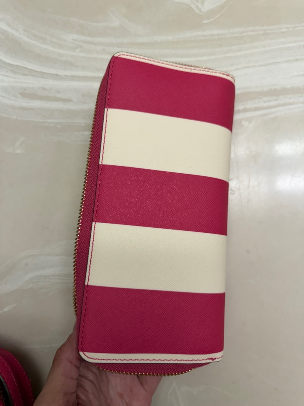 Michael Kors Hot Pink and White Stripe Zip Wallet NWOT - Picture 3 of 5